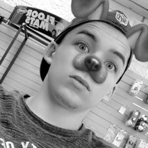 Meet your Posher, Johnathon